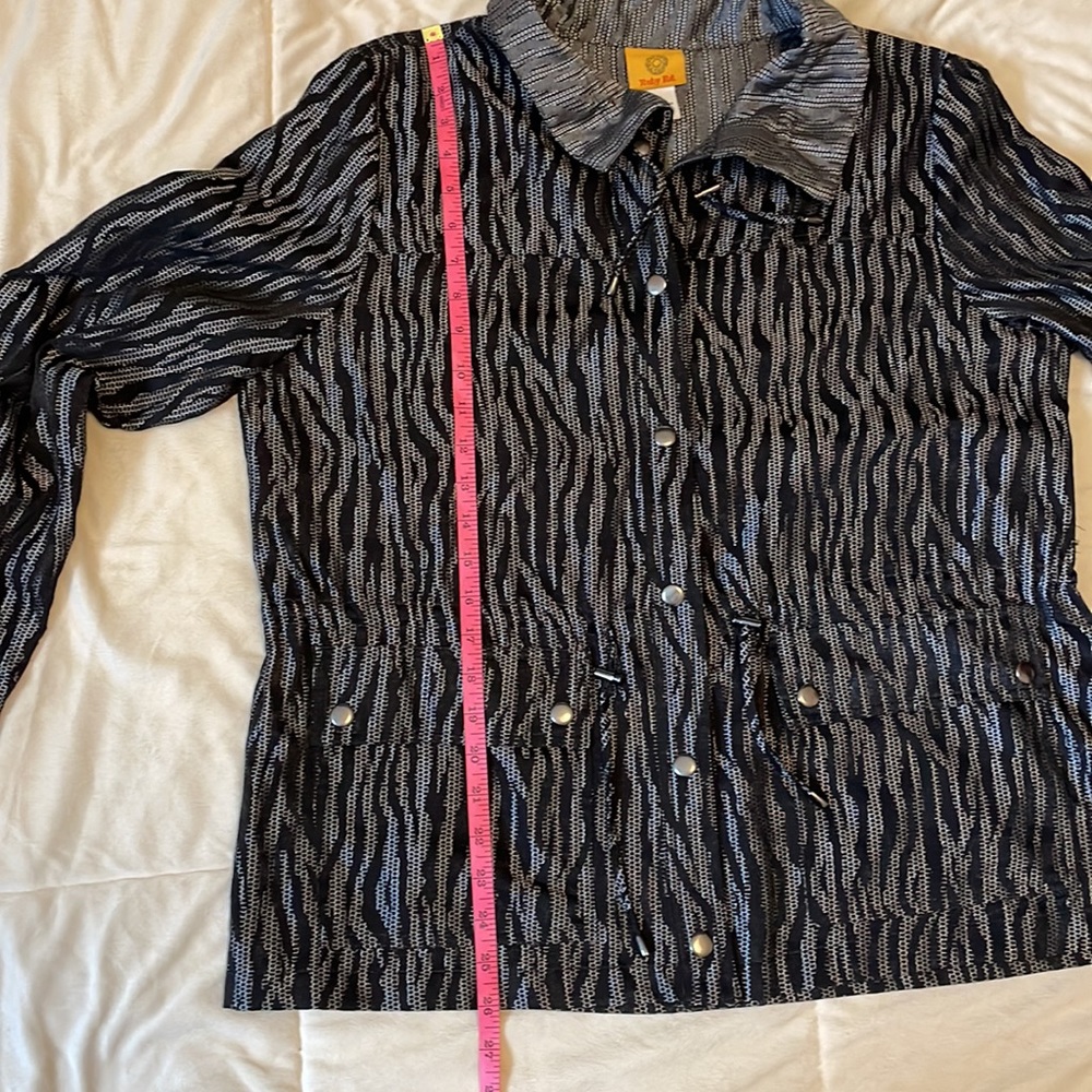 Zebra Print 🦓 Lightweight Jacket, Ruby Rd. - Picture 6 of 7